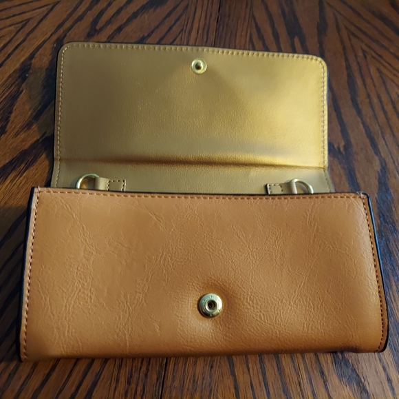 Wallet - Picture 2 of 2